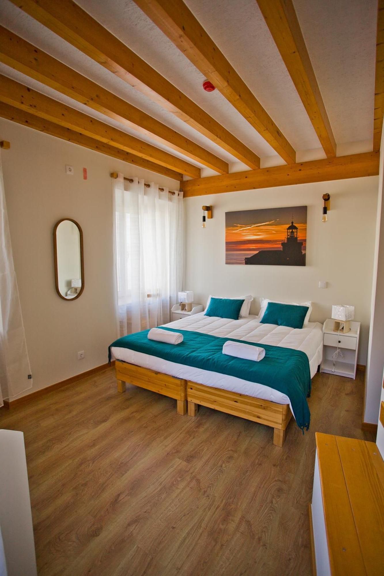 Guest House 10 De Agosto Figueira da Foz Esterno foto
