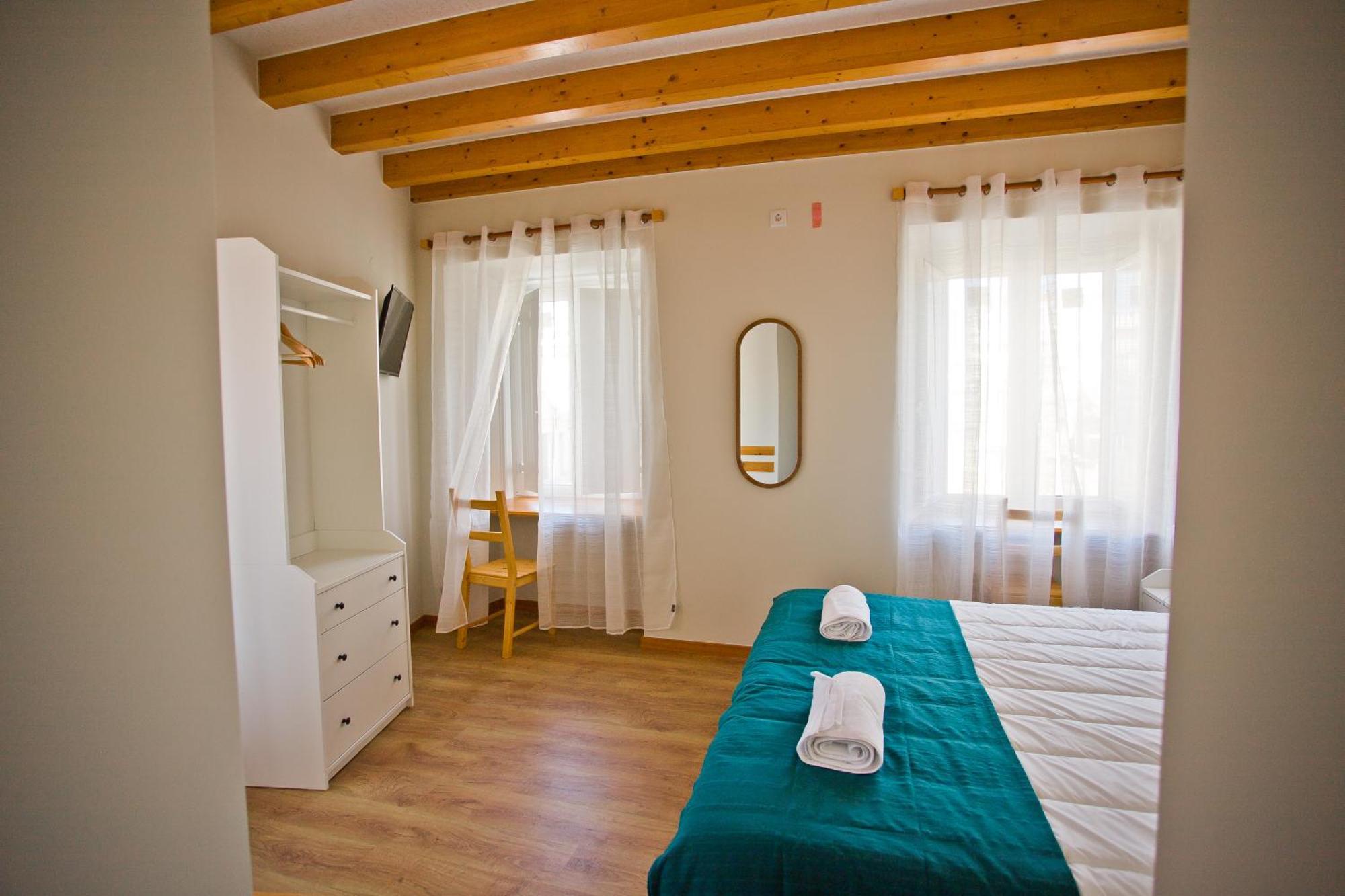 Guest House 10 De Agosto Figueira da Foz Esterno foto